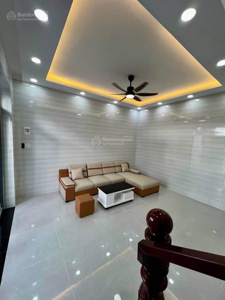 Bán nhà tại hoàng bá huân, 1,96 tỷ, 100m2, view đẹp, pháp lý đầy đủ