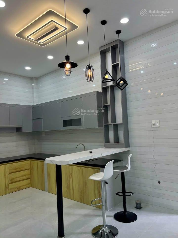 Bán nhà tại hoàng bá huân, 1,96 tỷ, 100m2, view đẹp, pháp lý đầy đủ