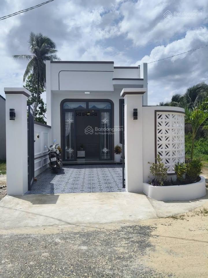 Bán nhà riêng tại suối lội, 2,09 tỷ, 120m2, 3pn + 3wc, ngõ rộng 16m, mặt tiền 6m, hot!