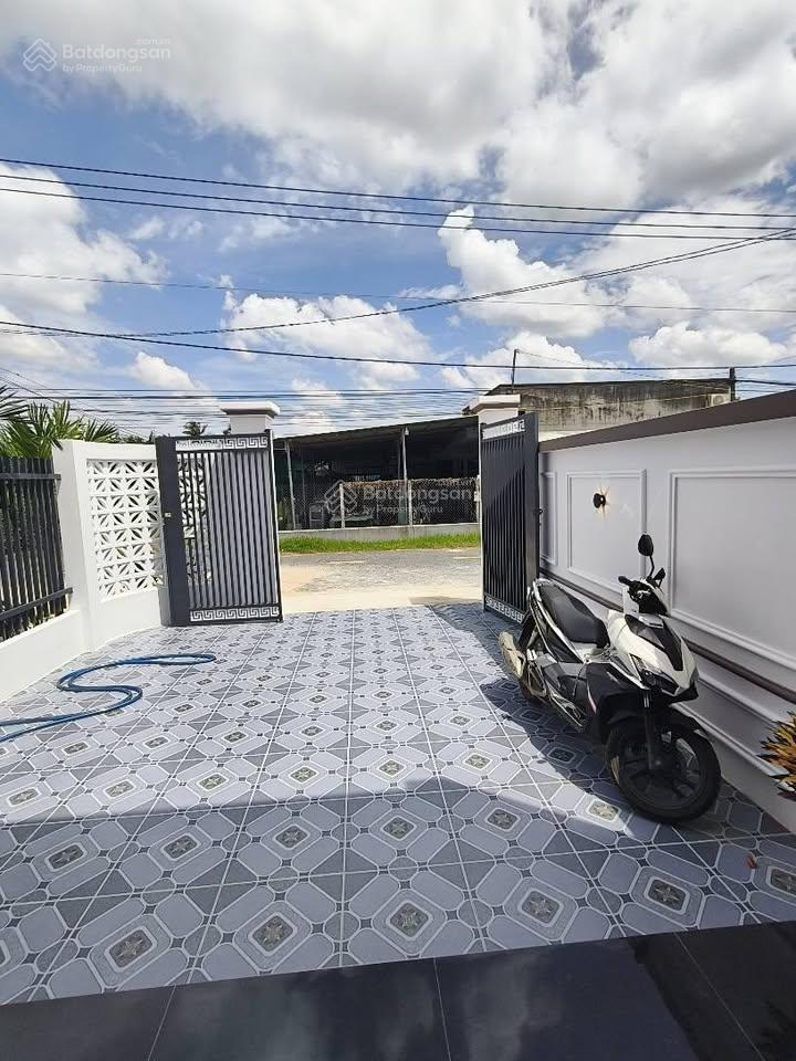 Bán nhà riêng tại suối lội, 2,09 tỷ, 120m2, 3pn + 3wc, ngõ rộng 16m, mặt tiền 6m, hot!