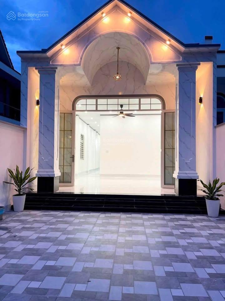 Nợ ngân hàng bán nhà tt củ chi. dt 5mx22m. nhà 1 tầng.