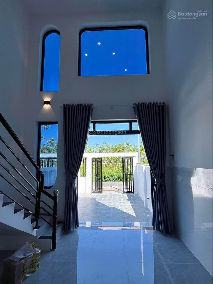 Bán nhà riêng tại đường tỉnh lộ 2, 1,55 tỷ, 140m2, chính chủ view đẹp
