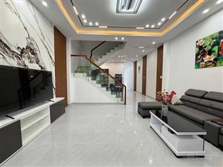 Có nhà lê thị hà, đông thạnh, hóc môn 83m2, sổ hồng riêng