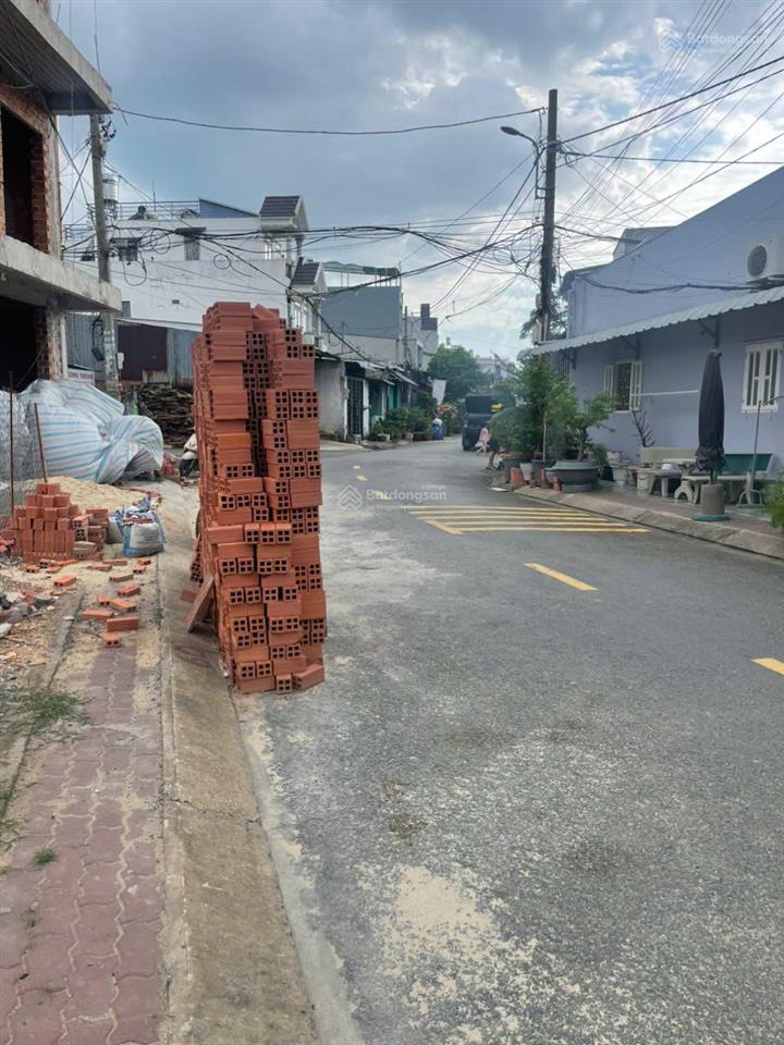 Nhỉnh 3 tỷ sở hữu ngay đất đẹp 5x20m đường 12m hóc môn