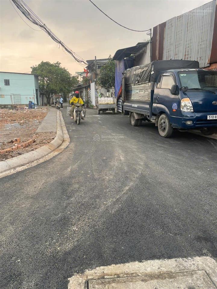 Chỉ 3,55 tỷ sở hữu đất 5x25 full thổ cư sổ riêng, đường nhựa 6m, xây ngay 4 tấm!