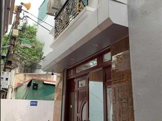 Cần cho thuê căn phòng tại địa chỉ số 10/97 ngõ 105 phố Bạch Mai, phường Bạch Mai, tp Hà