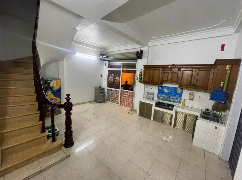 cho thuê nhà hộ gia đình riêng biệt tại địa chỉ nhà Tổ 2, số nhà 56, ngõ 219 phố Định