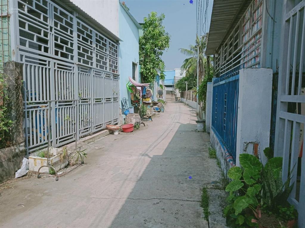 82.8m2 thổ cư được xdtd 4.5x18.4m  ấp 4 long hậu  cách hcm chỉ 500m