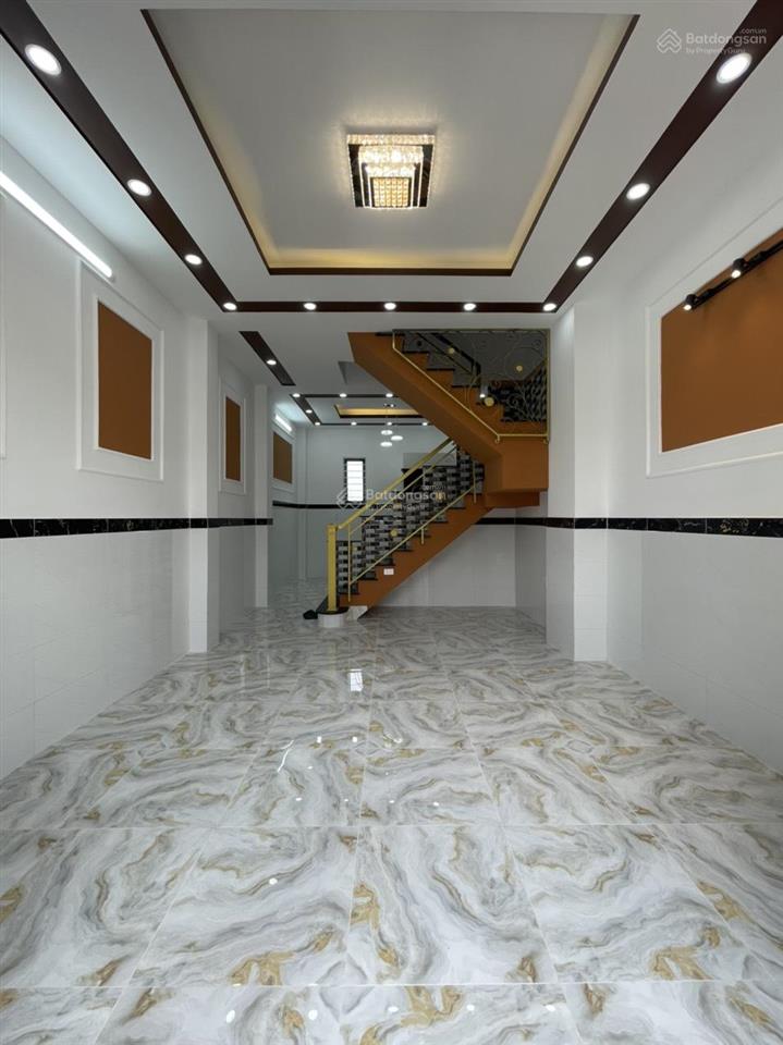 Nhà xây mới  trệt 2 lầu  hẻm ô tô  hỗ trợ bank mua nhà  giá 2 tỷ 8