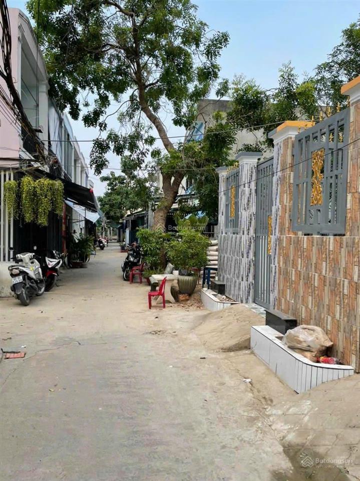 Mua 1 được 2  cặp nhà giá 3tỷ4  hỗ trợ vay  ngay sg village long hậu