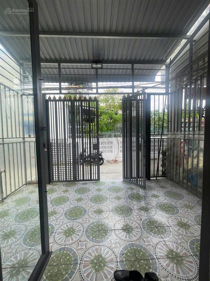 Nhà 3 tầng sổ riêng, hỗ trợ bank, 2ty590 ngay long hậu hẻm ô tô