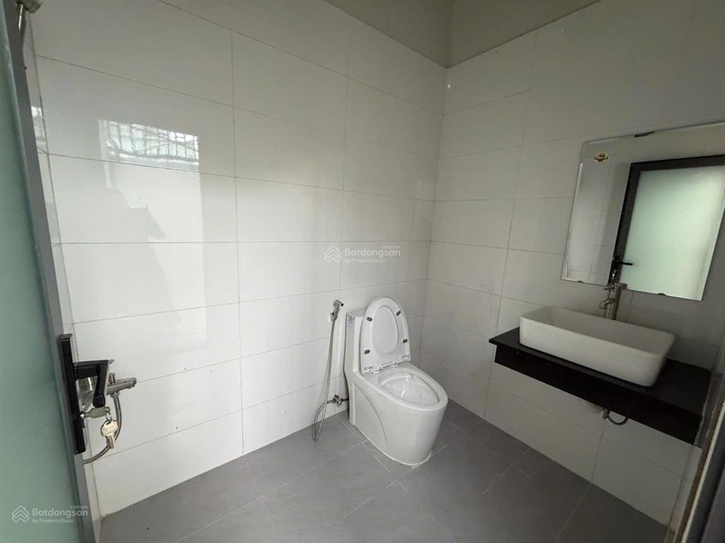 Cho thuê nhà tại khu lavilla , liền kề eonmaill tân an , giá 12tr , nhà cơ bản 0903 368 ***