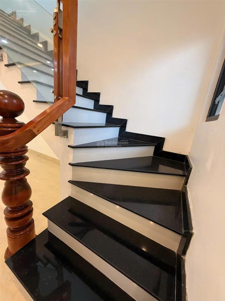 Cho thuê nhà tại khu lavilla , liền kề eonmaill tân an , giá 12tr , nhà cơ bản 0903 368 ***