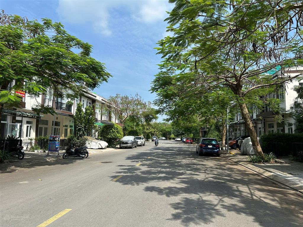 Cho thuê nhà phố trục chính, trần anh 1, nhà full nt, 2 pn 0903 368 ***