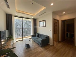 Căn hộ r2 hồ thiên nga  onsen  chính chủ, view sân hồ thiên nga, sân golf !