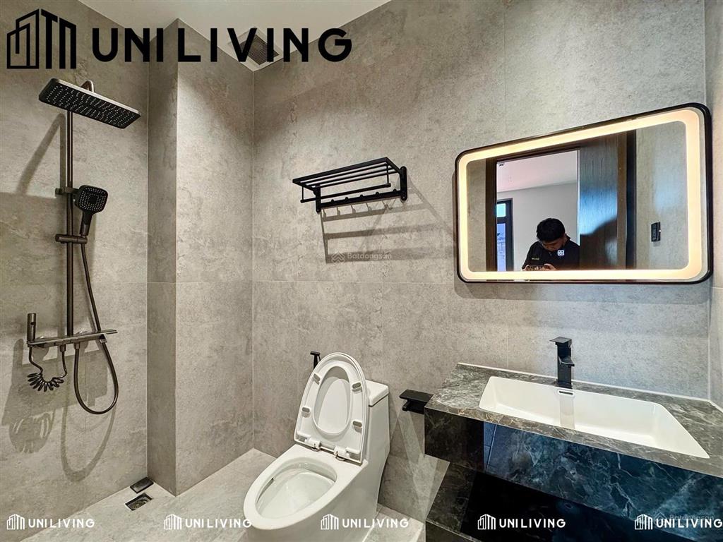 Modern studio tại trần quý cáp, bình thạnh. tone gỗ ấm sang trọng, full nội thất, thang máy, hầm xe