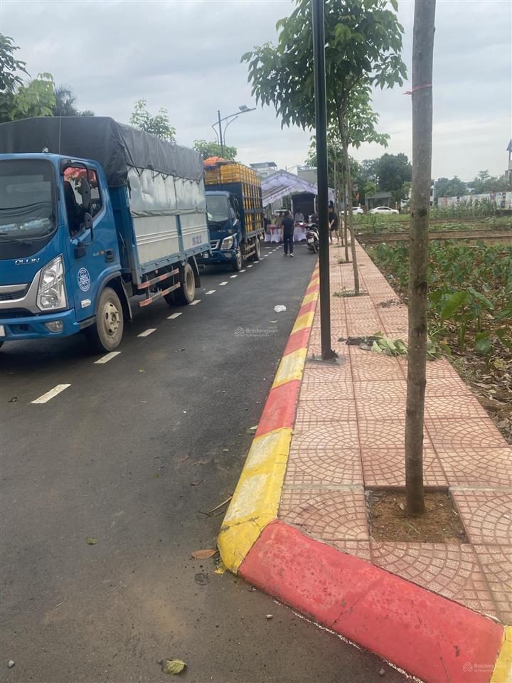 Đất hòa lạc gần cách cách 500m tới 3 trường đại học