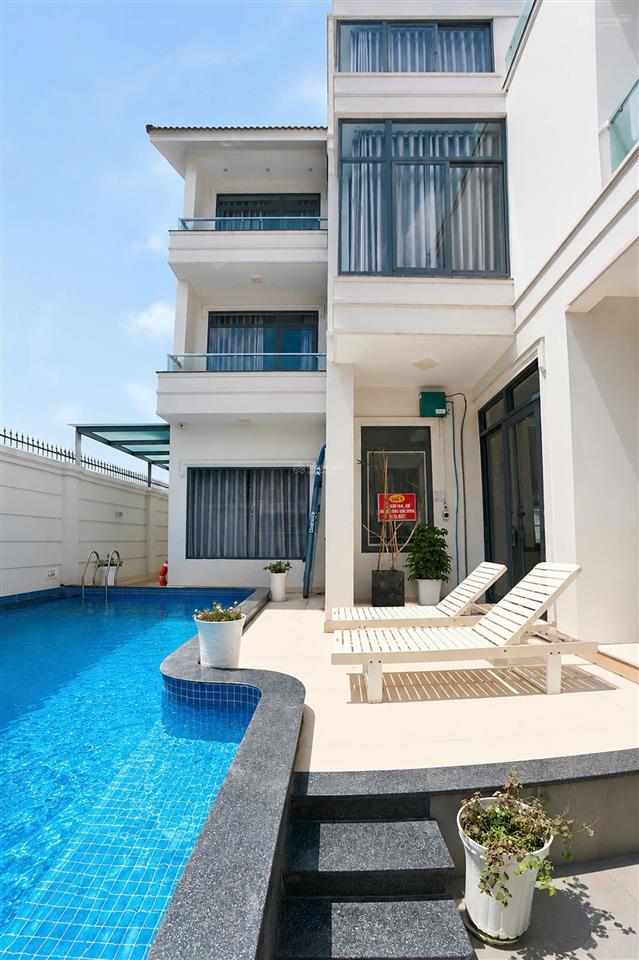 Cho thuê villa hồ bơi gần biển vũng tàu, 7 phòng ngủ, giá 45 triệu/tháng
