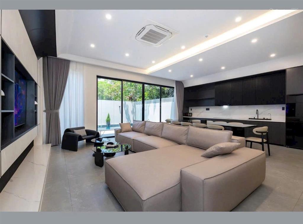 Cho thuê villa mặt tiền võ thị sáu sát biển bãi sau  vũng tàu  7 phòng ngủ  60 triệu/tháng