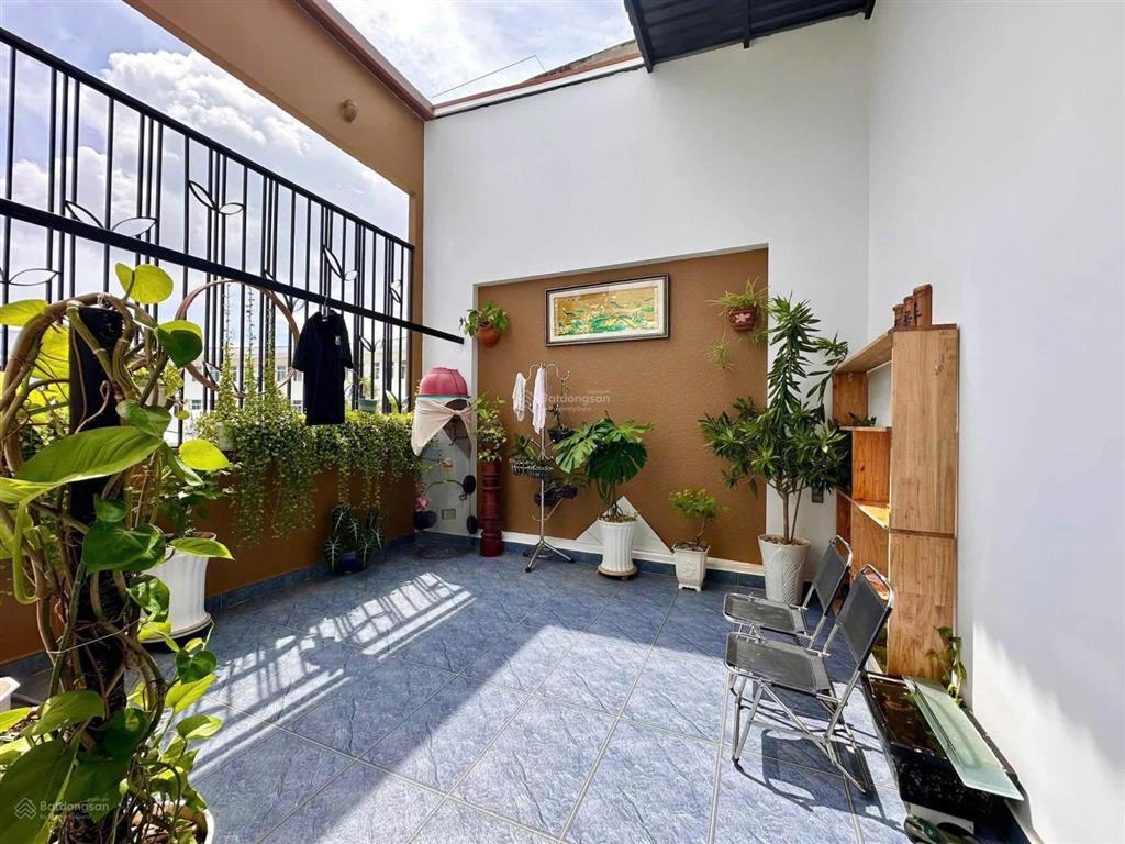 Bán nhà đẹp trương công định, p.8, vũng tàu 60m giá 8 tỷ hướng tây tứ trạch