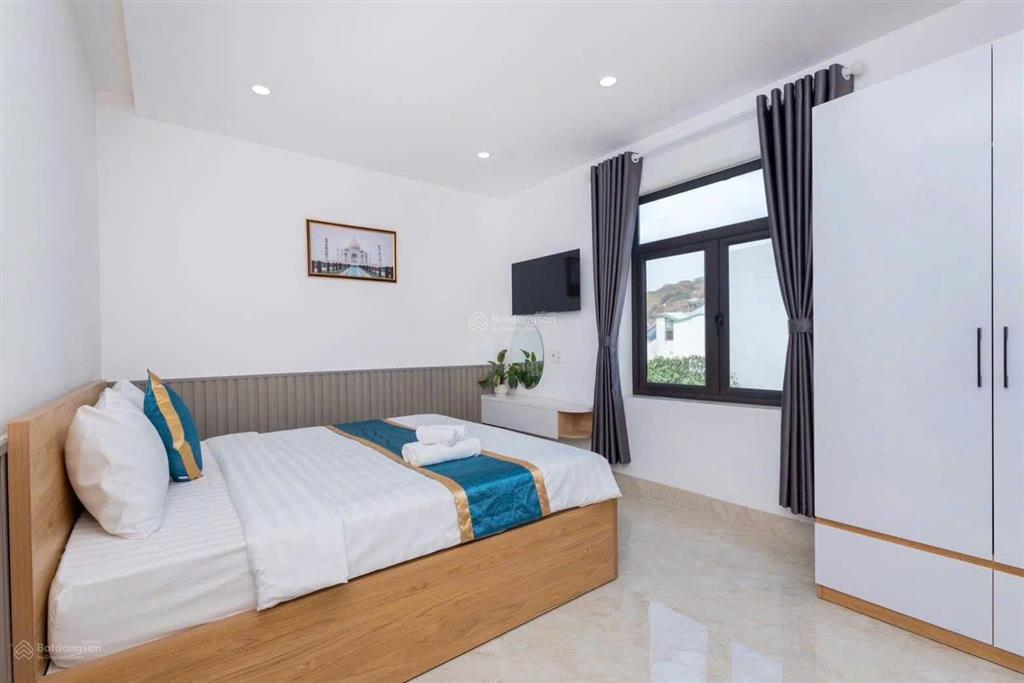 Bán nhà 3 lầu khu á châu, hẻm ô tô, p.2, vũng tàu 72m giá 9,5 tỷ