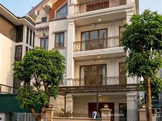 Hàng hiếm trung văn  biệt thự 144m2  mặt tiền 6.2m  phù hợp ở kết hợp kinh doanh giá nhỉnh 30 tỷ