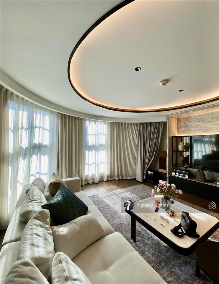View tỷ đô  the grand hà nội  131m2  3pn  cách hồ hoàn kiếm vài bước chân, nhỉnh 70 tỷ