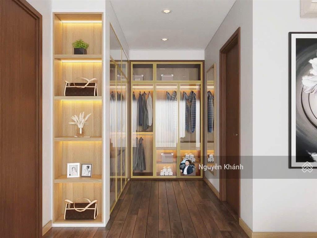 Bán gấp căn hộ the golden palm 120m2  3pn  ban công đông nam  giá nhỉnh 14 tỷ, có slot ô tô
