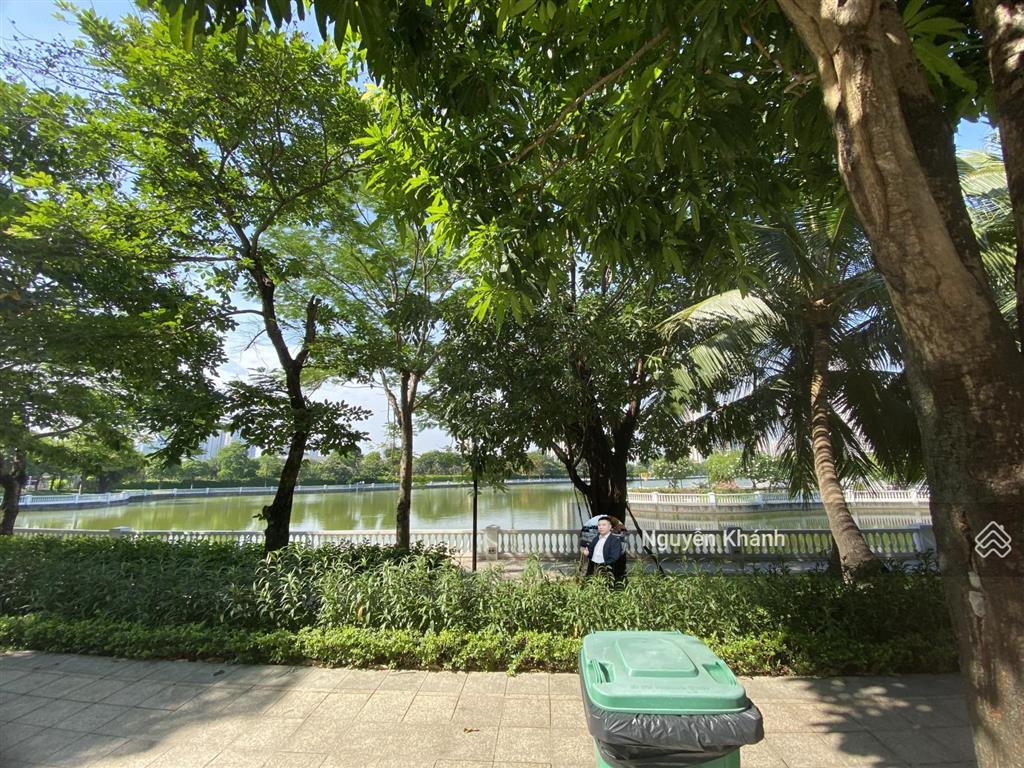 Hàng hiếm. biệt thự vinhomes green bay mễ trì view hồ 8ha  148m2  6 tầng  khu sống đẳng cấp