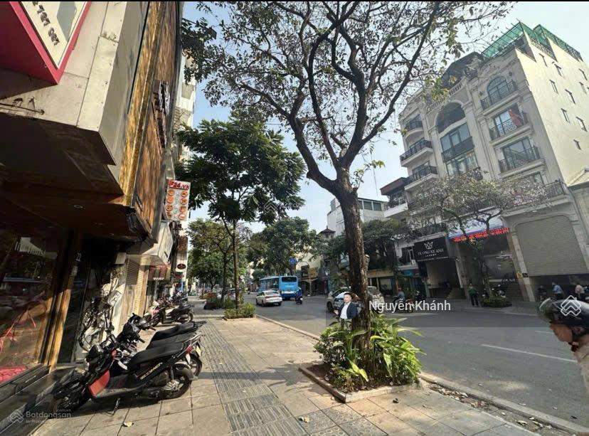 Bán nhà mặt phố huế hai bà trưng 189m2 mặt tiền 6.8m phù hợp xây building  giá đẹp trên 100 tỷ