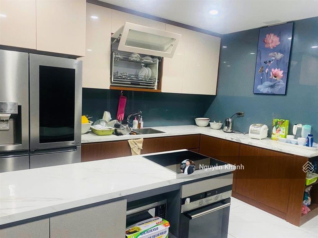 Bán liền kề kđt mỗ lao hà đông 66m2, 5 tầng thang máy, view hồ, full nội thất, giá nhỉnh 30 tỷ