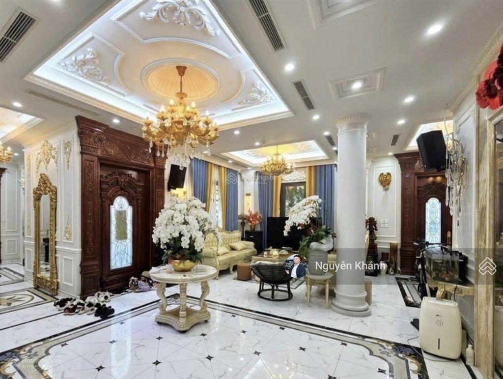 Biệt thự kđt việt hưng 250m  5 tầng thang máy  sân vườn hồ koi  nội thất cao cấp  giá 8x tỷ