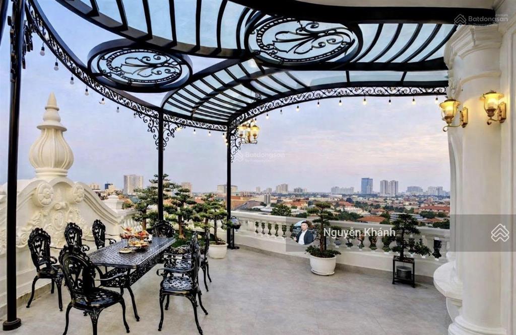 Biệt thự kđt việt hưng 250m  5 tầng thang máy  sân vườn hồ koi  nội thất cao cấp  giá 8x tỷ