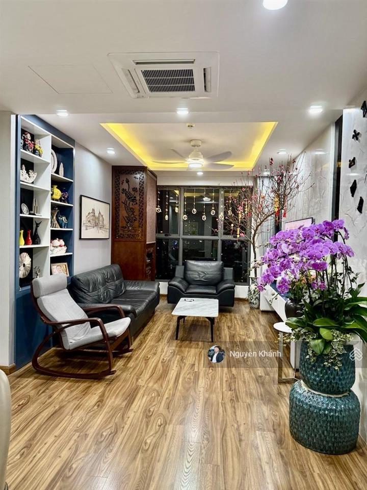 Bán nhanh căn hộ the golden palm 21 lê văn lương  91m  2pn  2wc  full nội thất  ban công đn