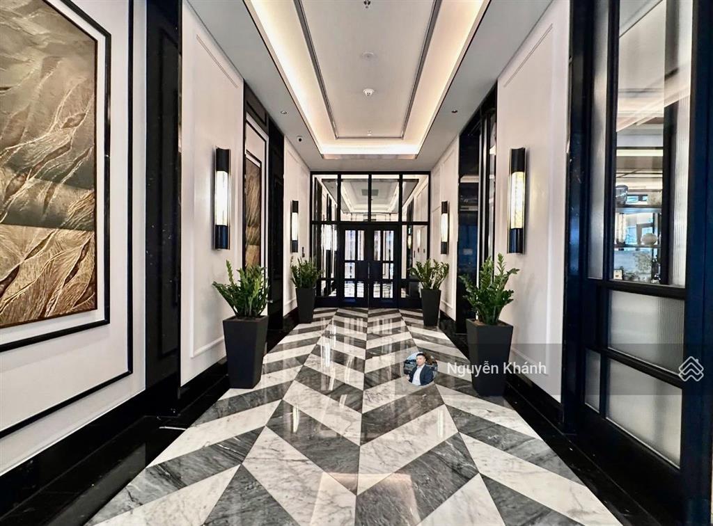 View tỷ đô  the grand hà nội  131m2  3pn  cách hồ hoàn kiếm vài bước chân, nhỉnh 70 tỷ