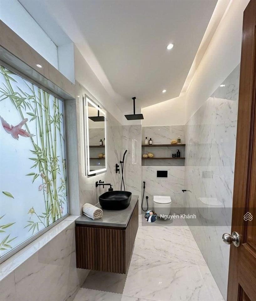 Nhỉnh 50 tỷ  biệt thự lô góc hoàng quốc việt  125m  2 mặt tiền  khu biệt thự vip cầu giấy