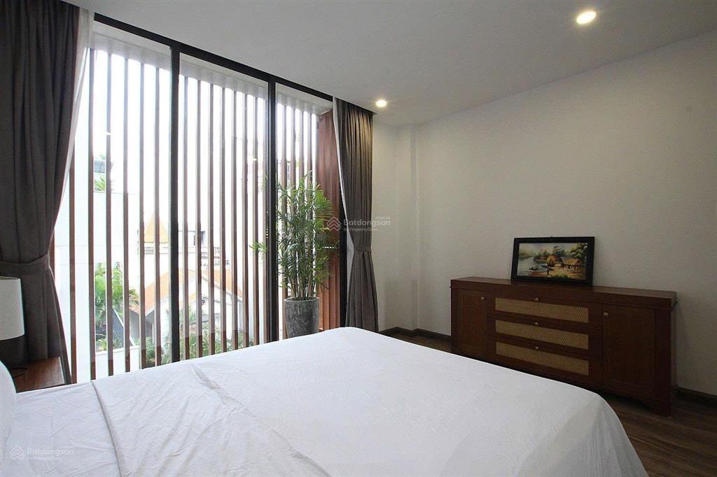 Bán tòa apartment từ hoa  quảng an  69m2  9 tầng thang máy  gần intercontinental hanoi west