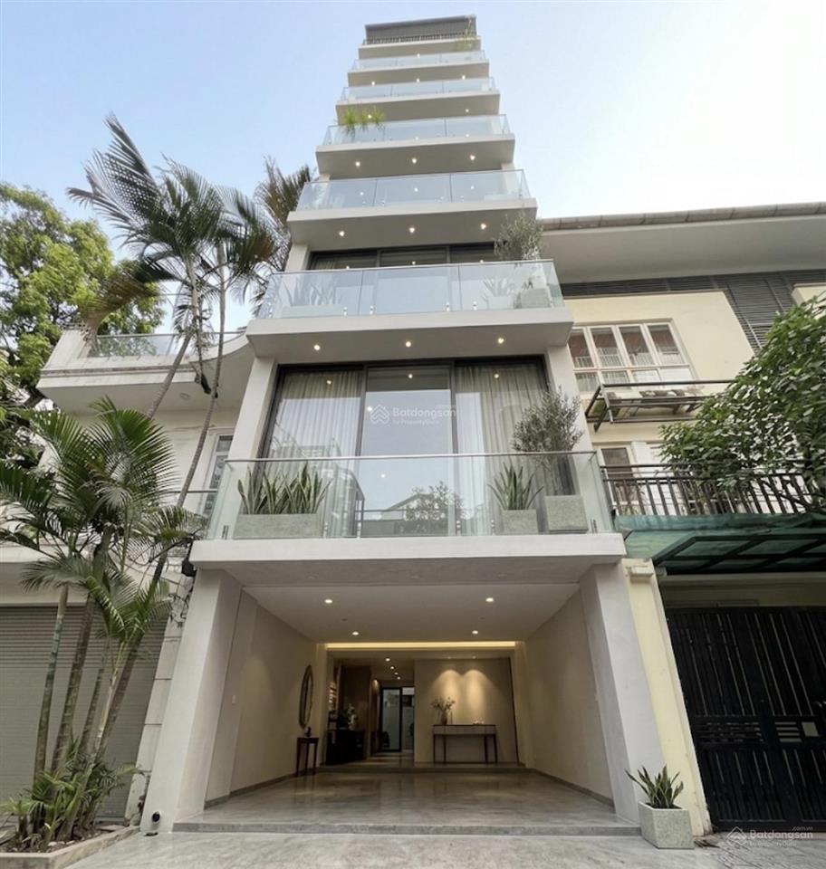 Bán tòa apartment từ hoa  quảng an  69m2  9 tầng thang máy  gần intercontinental hanoi west