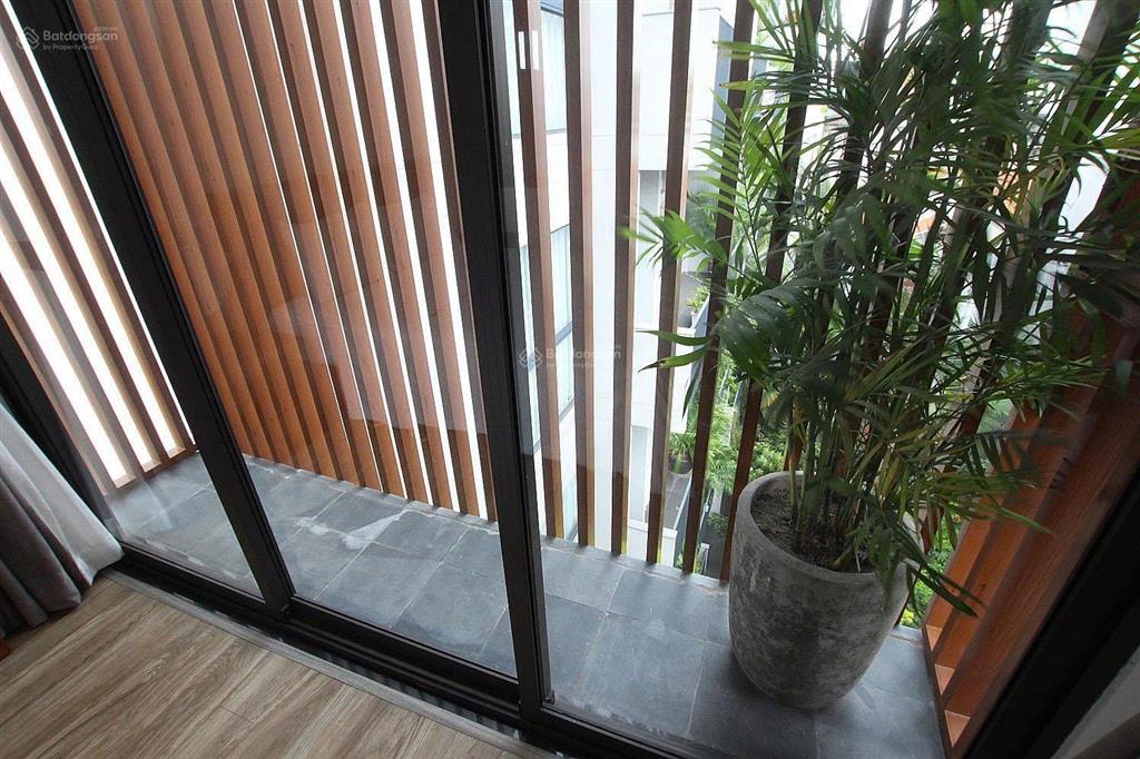 Bán tòa apartment từ hoa  quảng an  69m2  9 tầng thang máy  gần intercontinental hanoi west