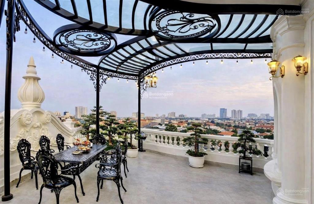 Bán nhà việt hưng 250m2  5 tầng thang máy  sân vườn hồ koi  nội thất cao cấp  giá 8x tỷ