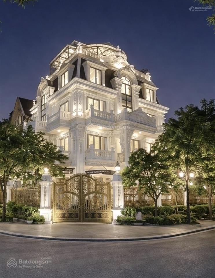 Bán nhà việt hưng 250m2  5 tầng thang máy  sân vườn hồ koi  nội thất cao cấp  giá 8x tỷ