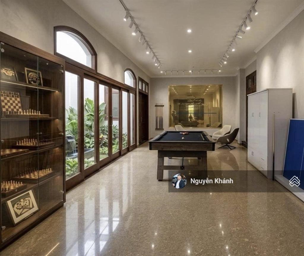 Hơn 50 tỷ  phân lô, lô góc hoàng quốc việt  125m2  2 mặt tiền  khu biệt thự vip cầu giấy