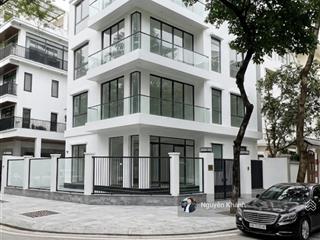 Bán nhà lô góc đặng xuân bảng  240m  mt 28m  5 tầng  thang máy  đối diện trường quốc tế