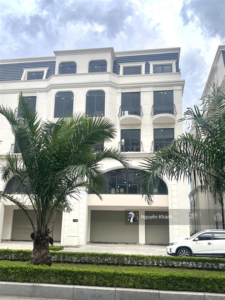 Liền kề hinode royal park 188m2, mt 10.5m, 3 mặt thoáng, 5 tầng, 37 tỷ thương lượng