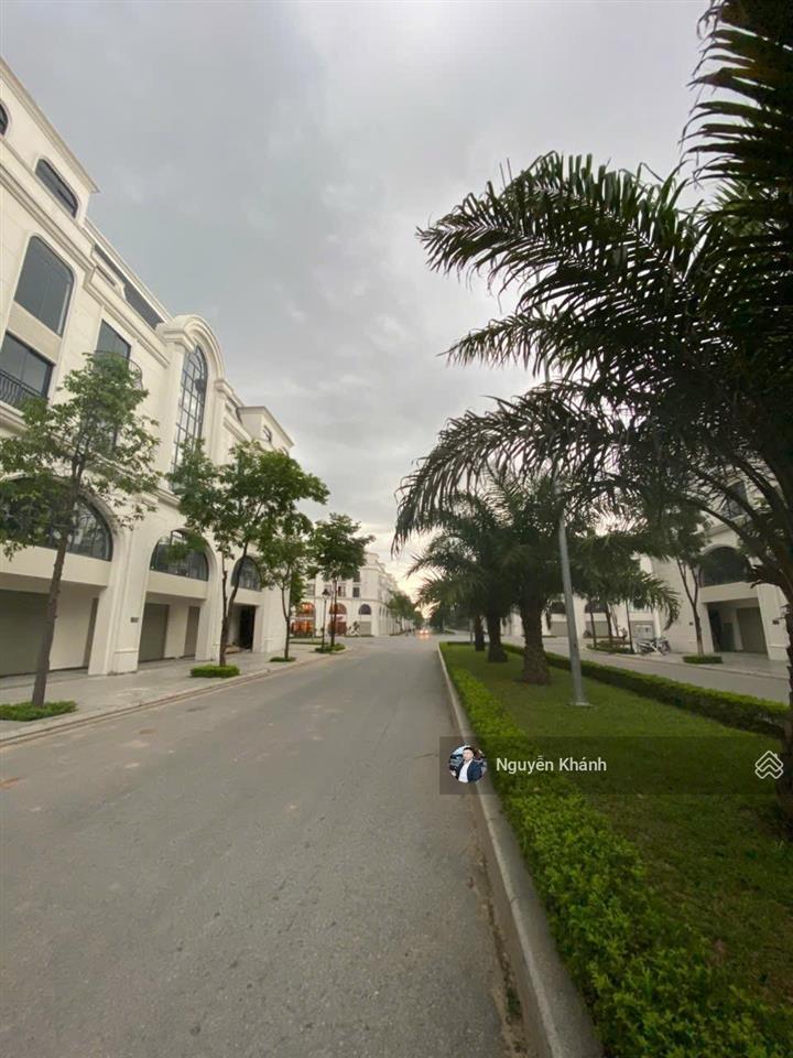 Liền kề hinode royal park 188m2, mt 10.5m, 3 mặt thoáng, 5 tầng, 37 tỷ thương lượng