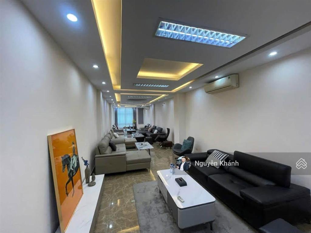 Mặt phố bạch mai 116m  7 tầng thang máy  dòng tiền 150 triệu/tháng  5x tỷ