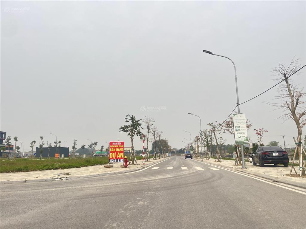 Lô góc chân đế chung cư, view trực diện công viên khu đô thị yên bình sam sung thái nguyên