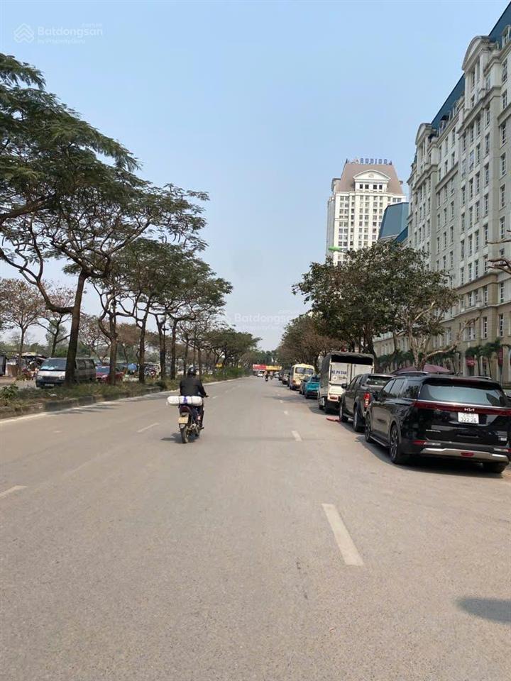 Bán tòa văn phòng mỹ đình  mễ trì, lô góc 3 thoáng, vỉa hè ô tô tránh, 100m x 7t, 32 tỷ.0978 996 ***