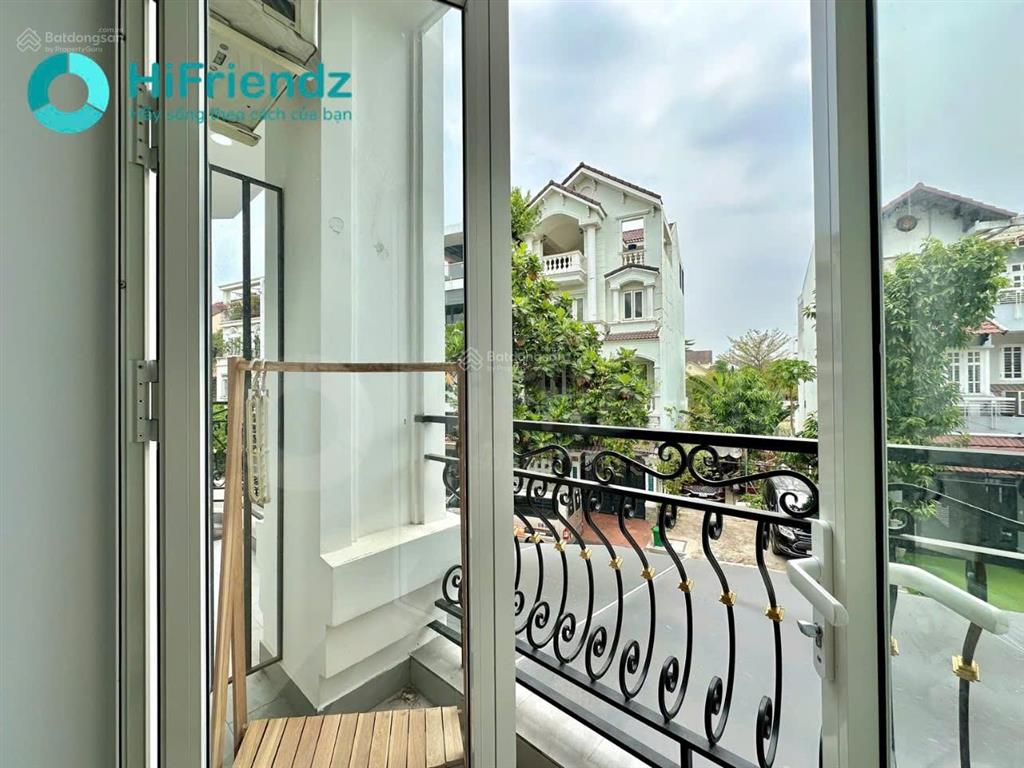 Studio full nội thất | cửa sổ  ban công gần mai chí thọ sau the sun