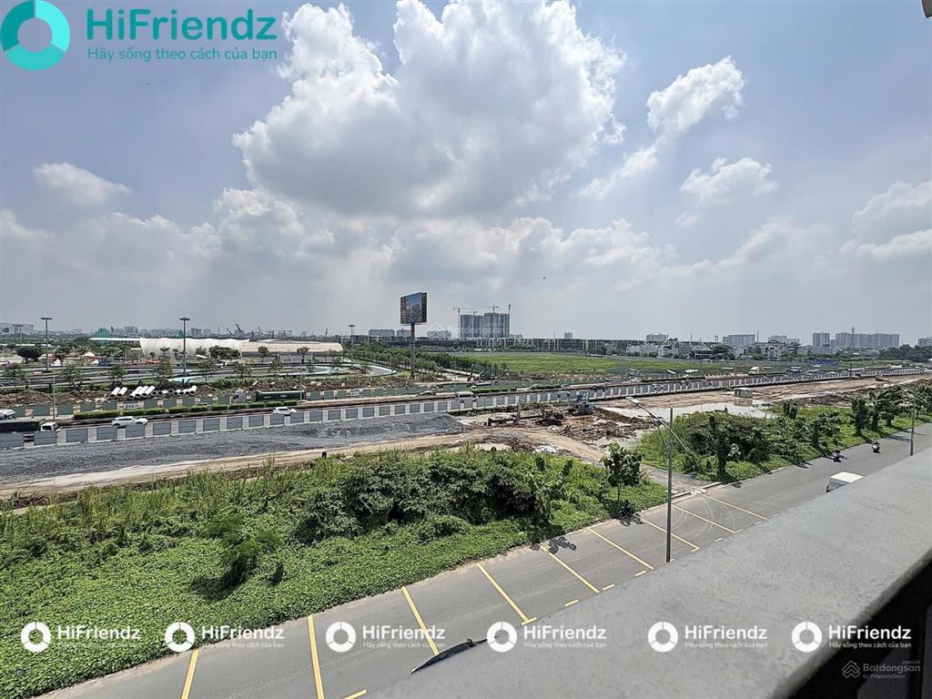 Q2 studio full nt ban công lớn | đầy đủ tiện nghi